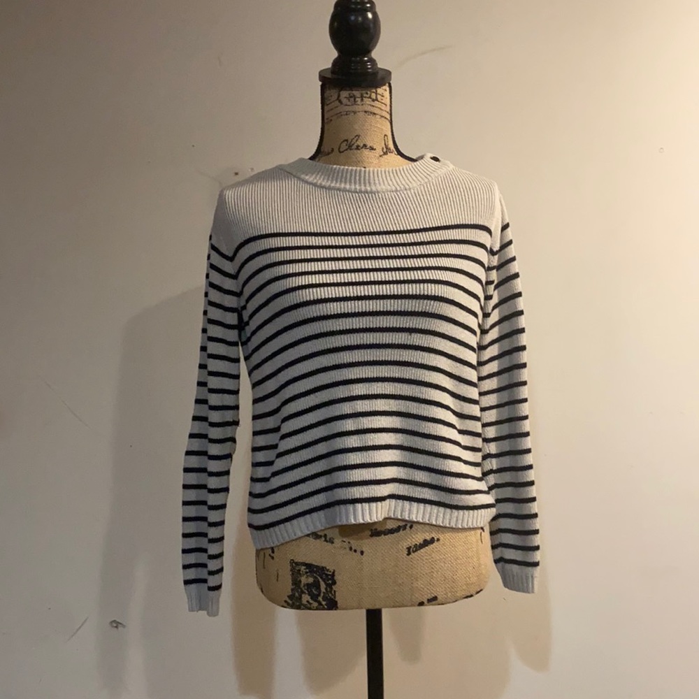 Forever 21 Sweater